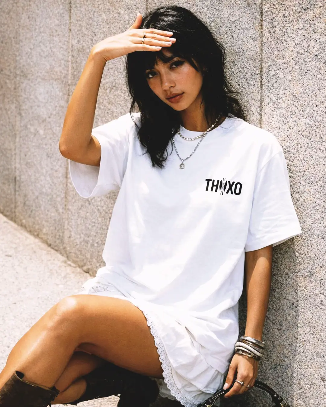 THIXO AI-generated clothing photo ad 3